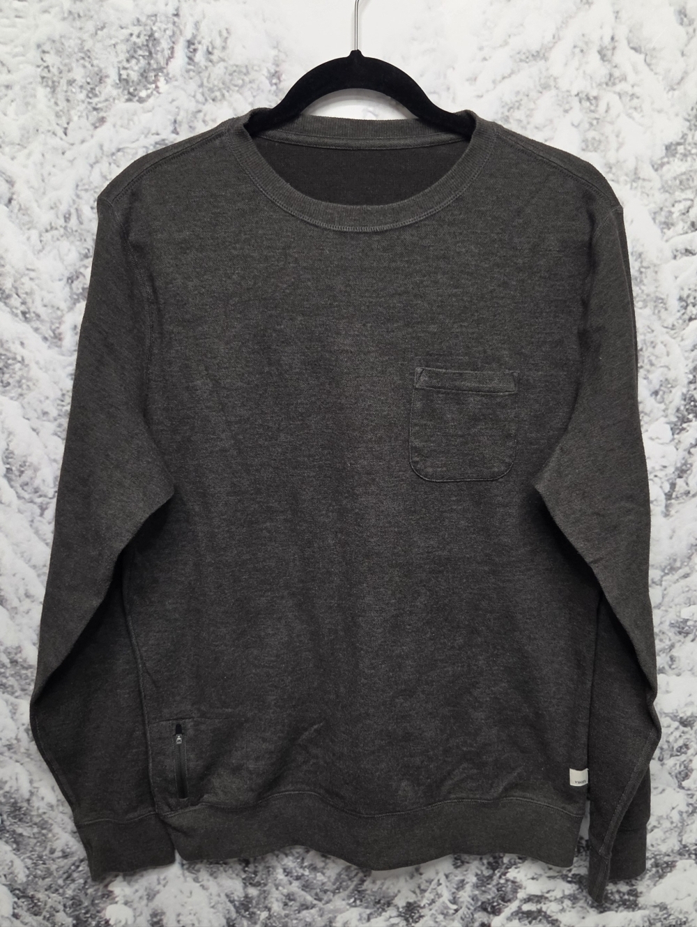Vuori Mens Jeffreys Pullover, Charcoal Gray, Crewneck, No Tag Assume Medium